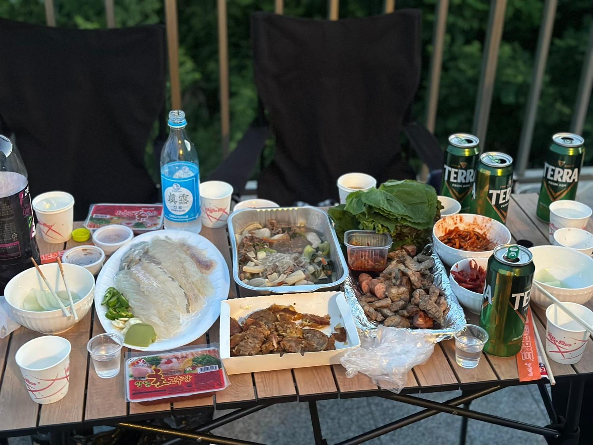 Fullhouse 6To10 Bed & Breakfast Gangneung Luaran gambar