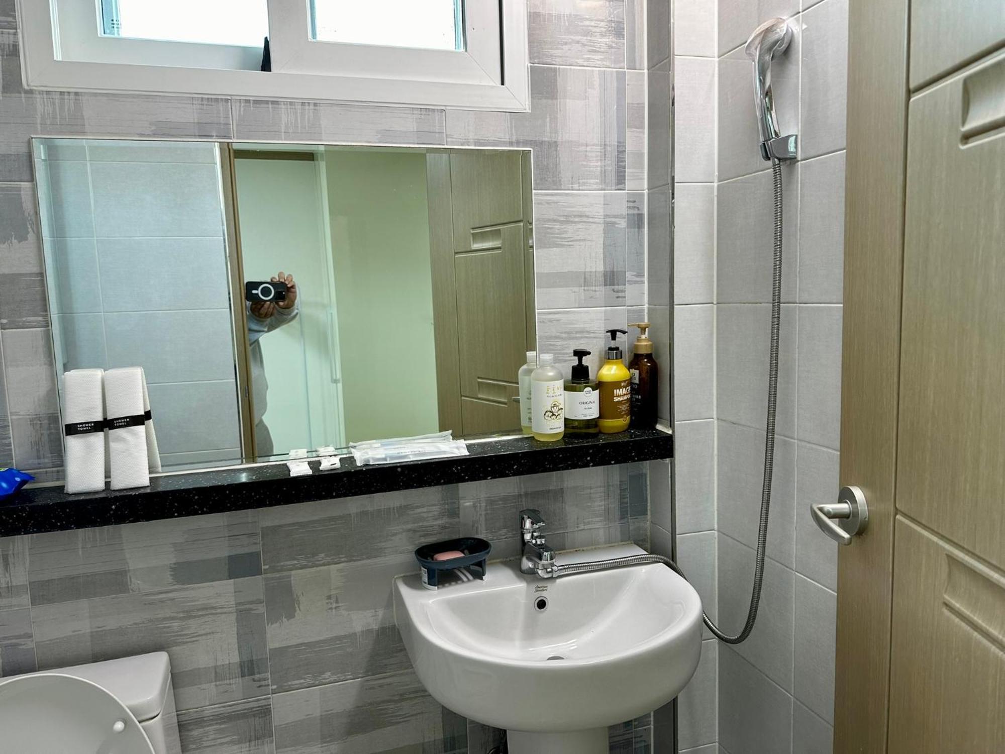 Fullhouse 6To10 Bed & Breakfast Gangneung Luaran gambar